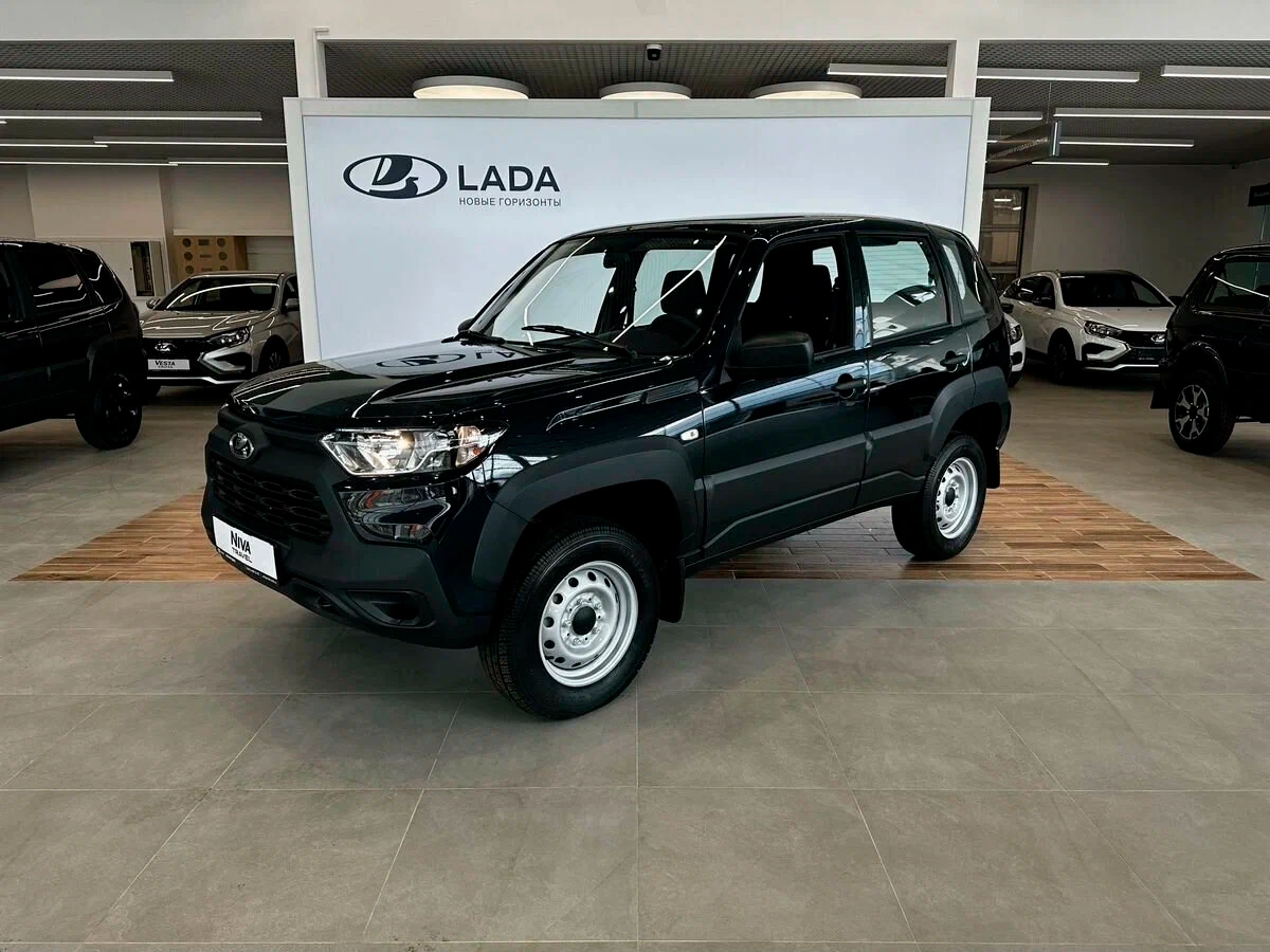 Lada Niva Travel по цене от 806 000 рублей
